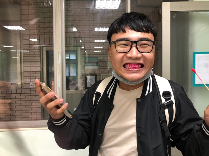 ImgDesc
